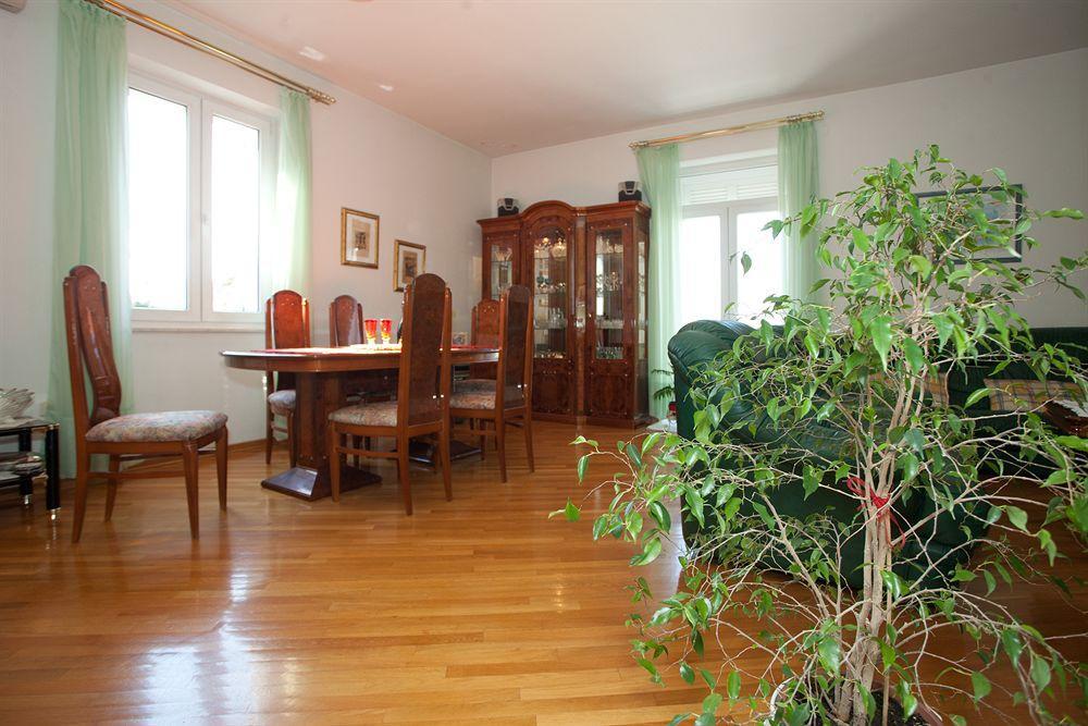 Cro Jet Set Apartments Split Luaran gambar