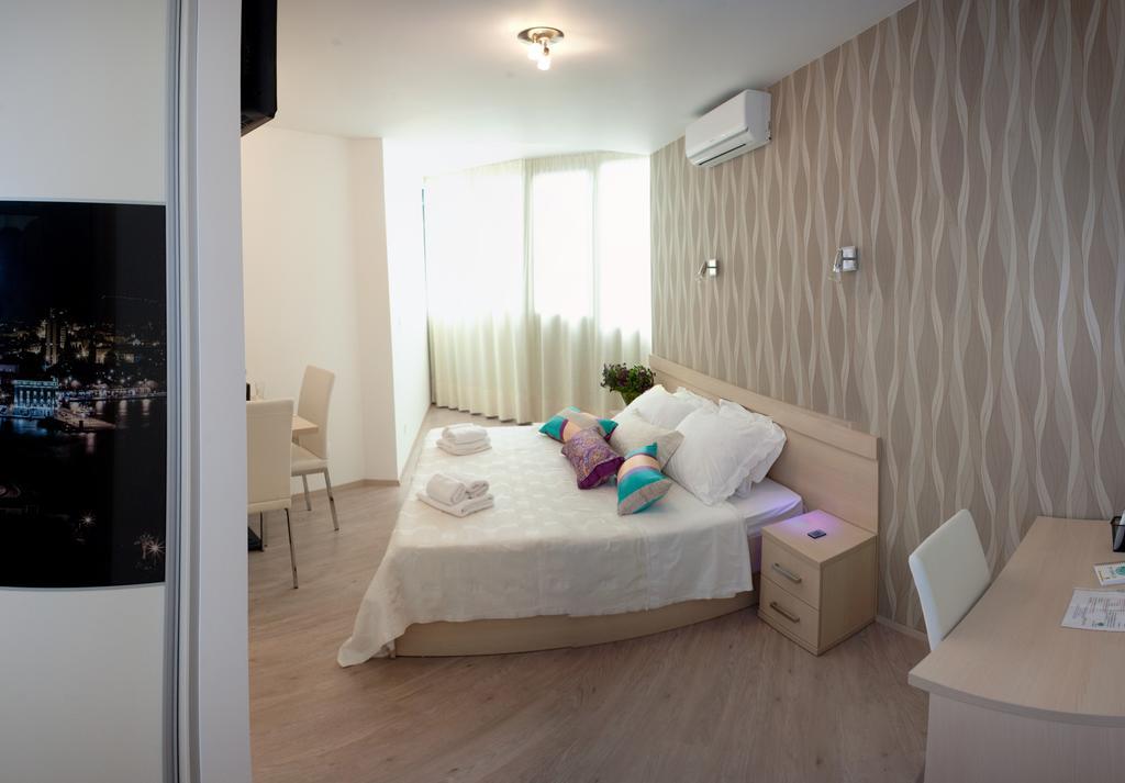 Cro Jet Set Apartments Split Luaran gambar