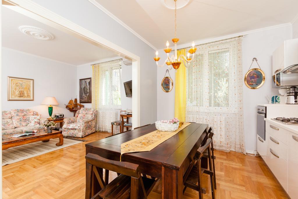 Cro Jet Set Apartments Split Luaran gambar