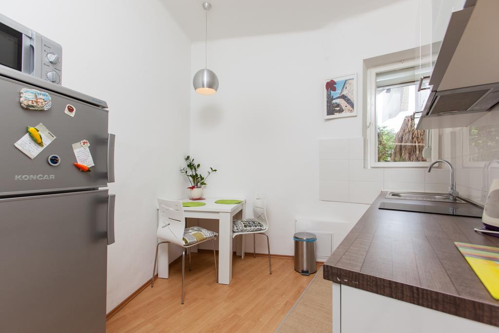 Cro Jet Set Apartments Split Luaran gambar