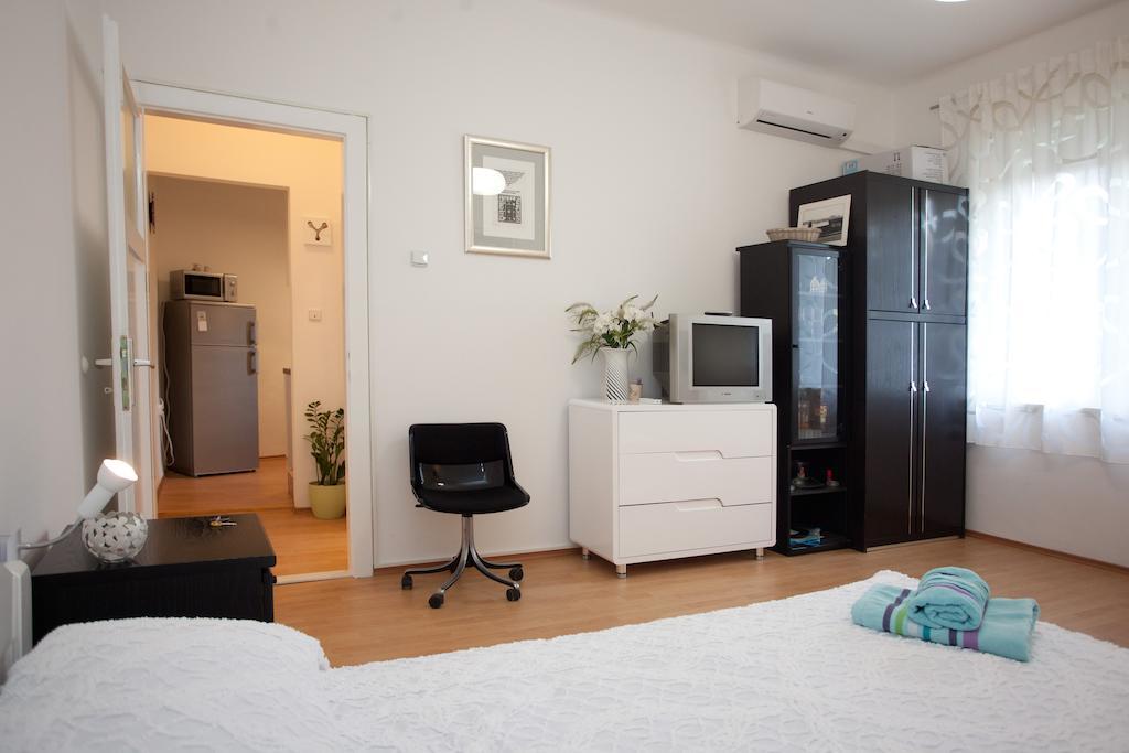 Cro Jet Set Apartments Split Bilik gambar