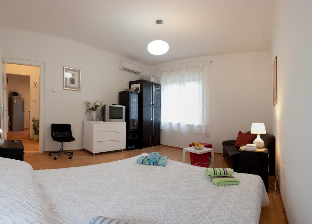 Cro Jet Set Apartments Split Bilik gambar