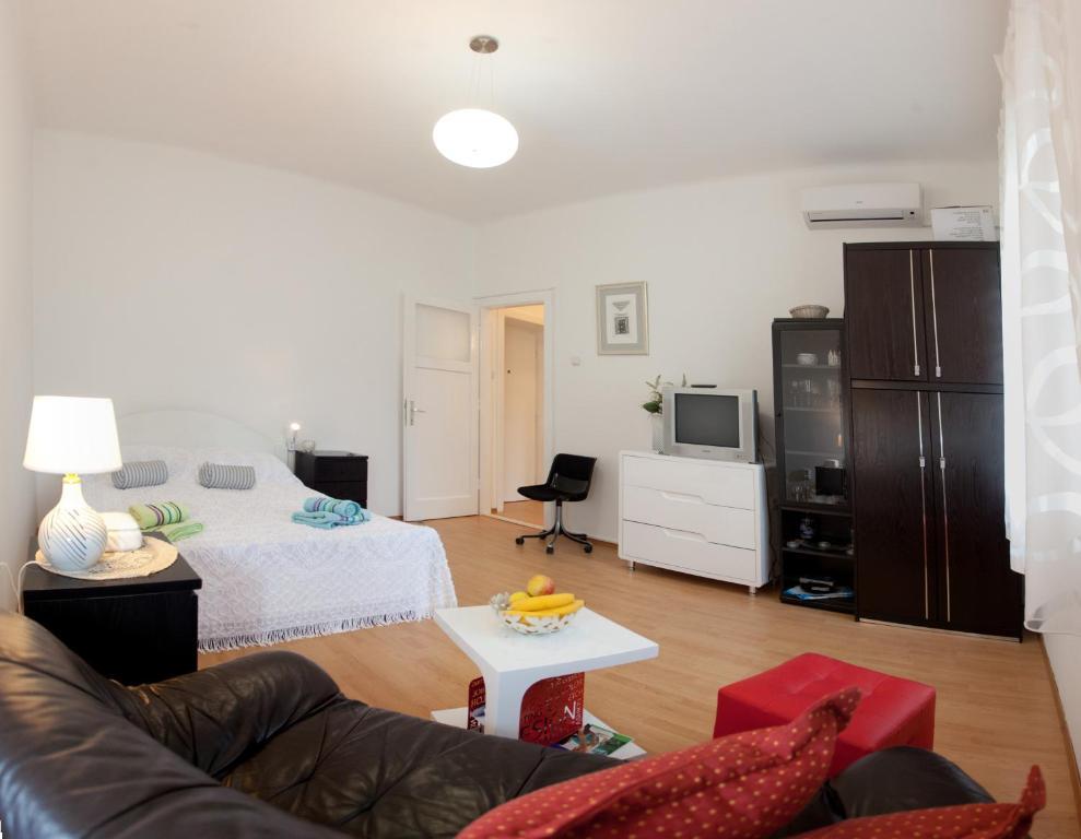 Cro Jet Set Apartments Split Bilik gambar
