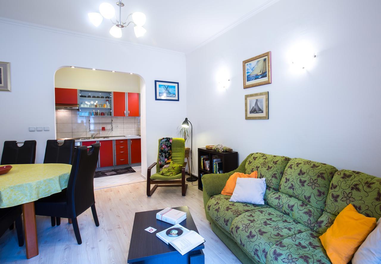 Cro Jet Set Apartments Split Luaran gambar