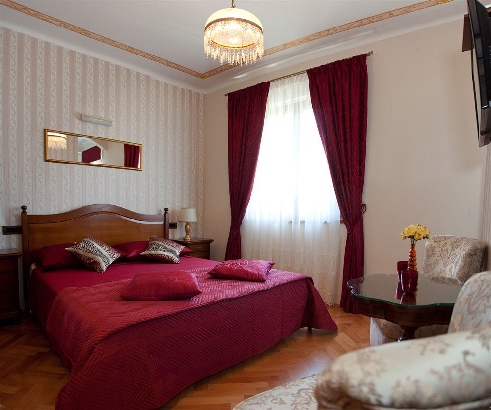 Cro Jet Set Apartments Split Luaran gambar