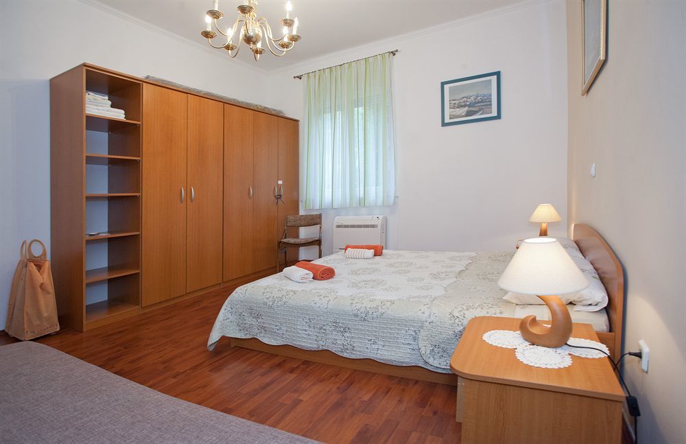 Cro Jet Set Apartments Split Luaran gambar