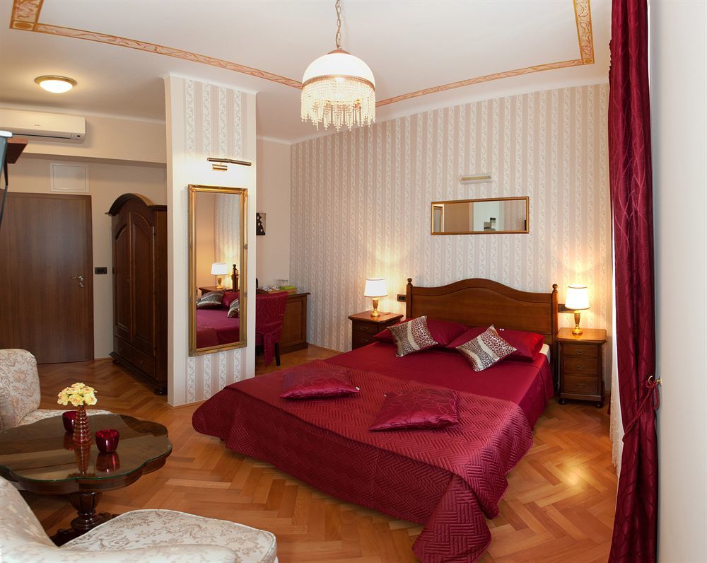 Cro Jet Set Apartments Split Luaran gambar