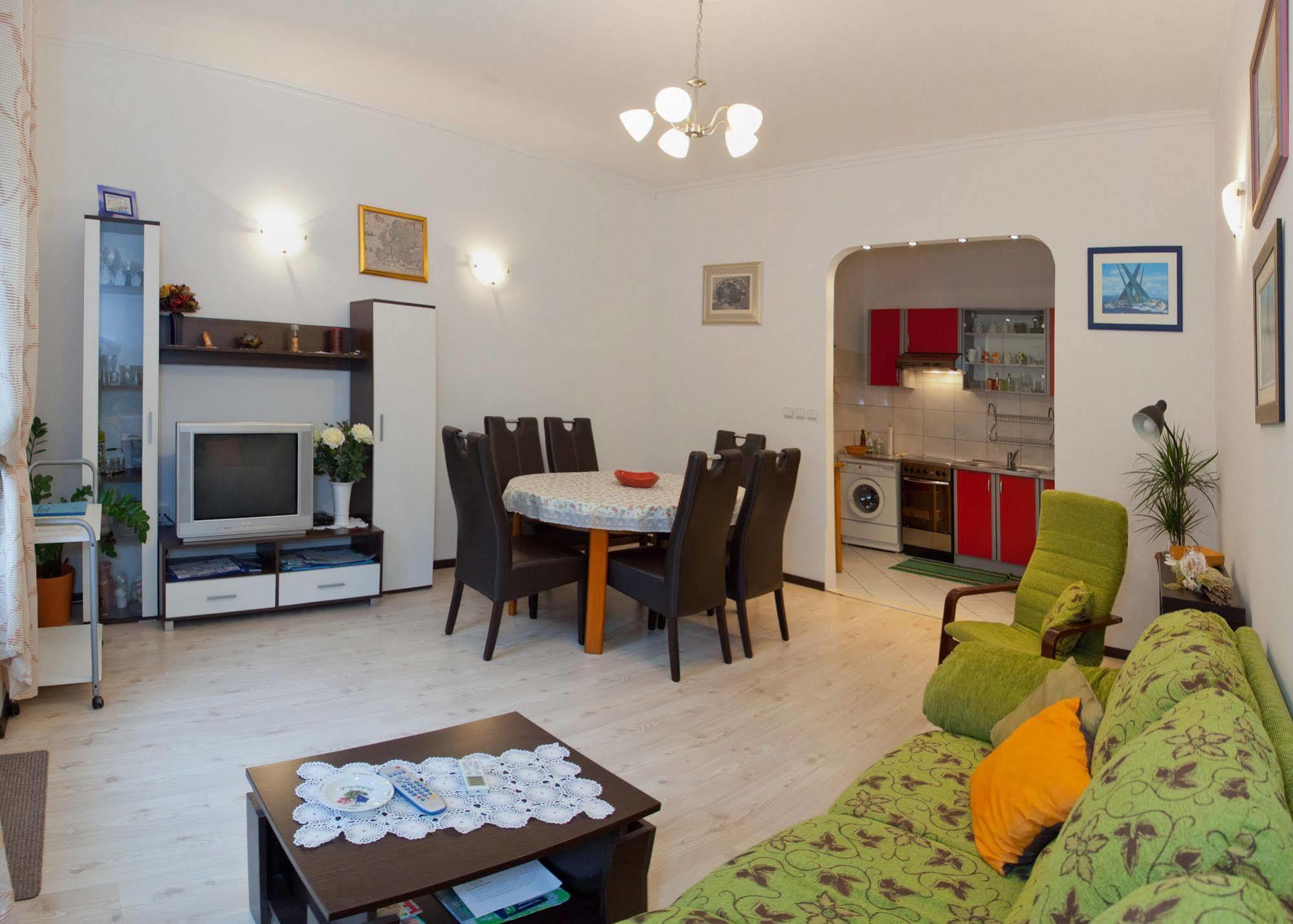Cro Jet Set Apartments Split Luaran gambar